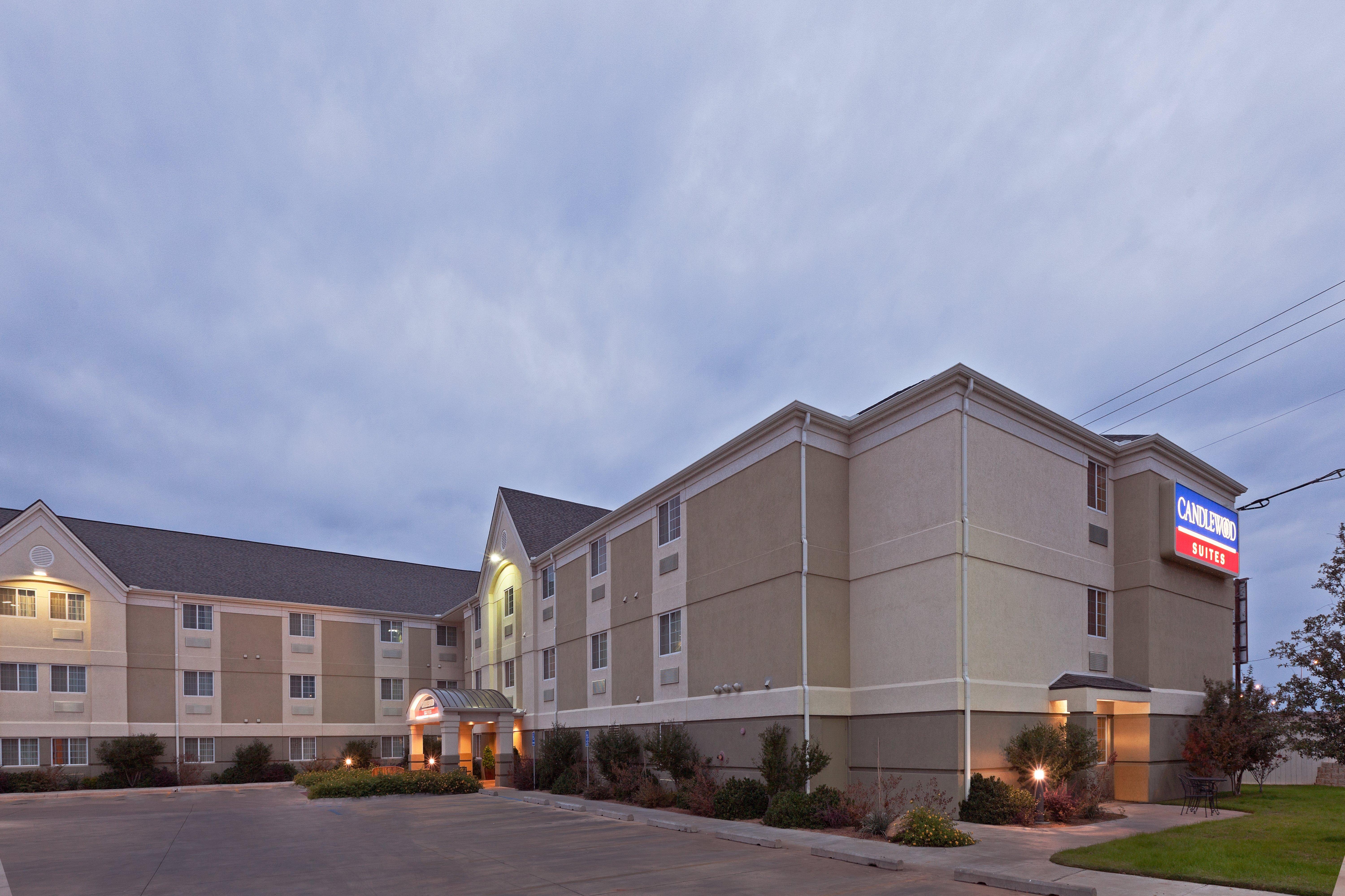 Candlewood Suites Wichita Falls At Maurine Street By Ihg Zewnętrze zdjęcie